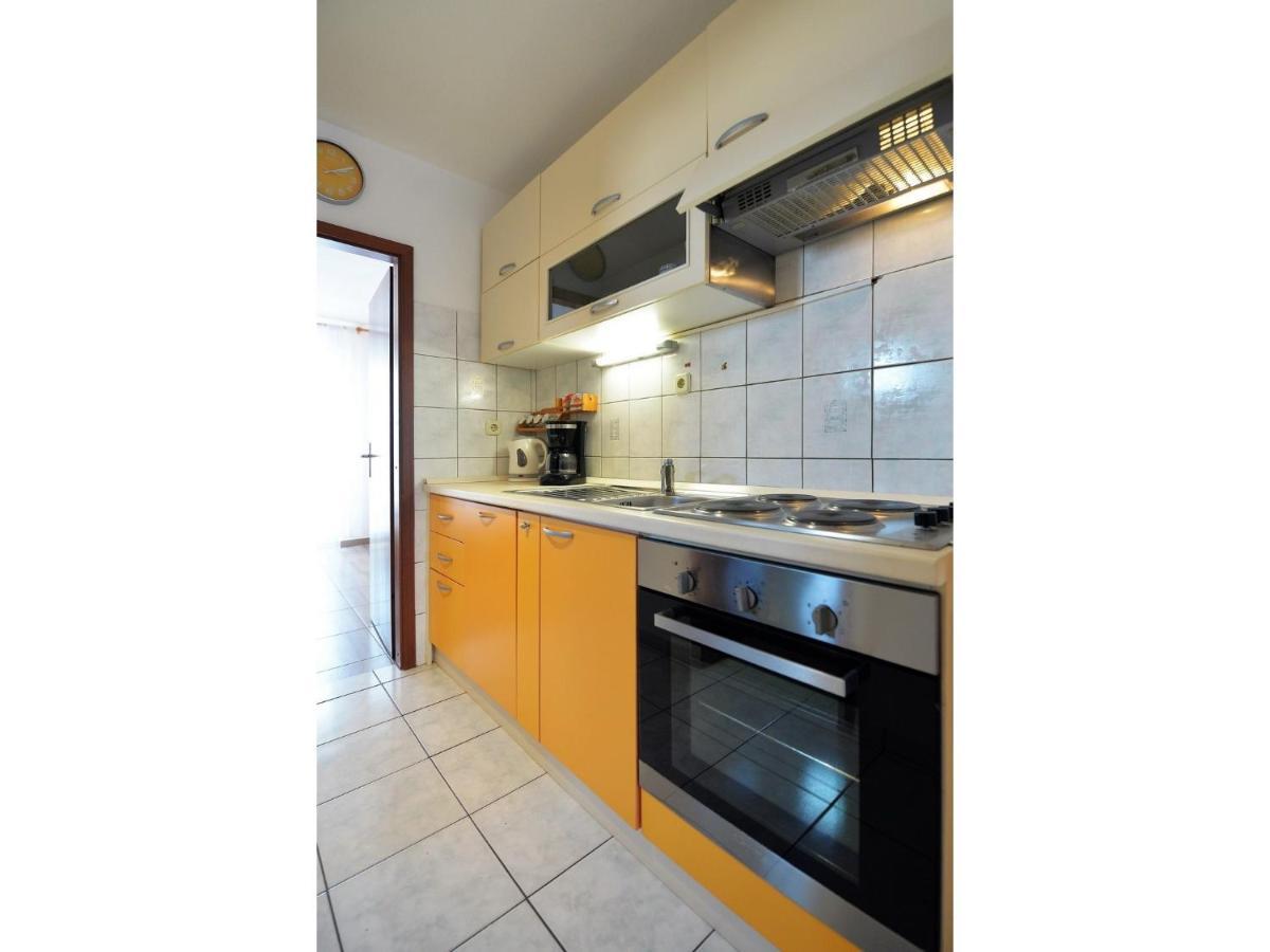 Apartments Kostelic Муртер Екстер'єр фото