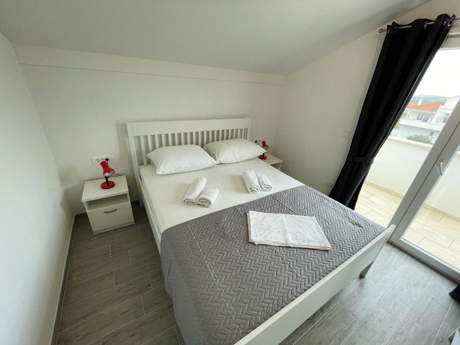 Apartments Kostelic Муртер Номер фото