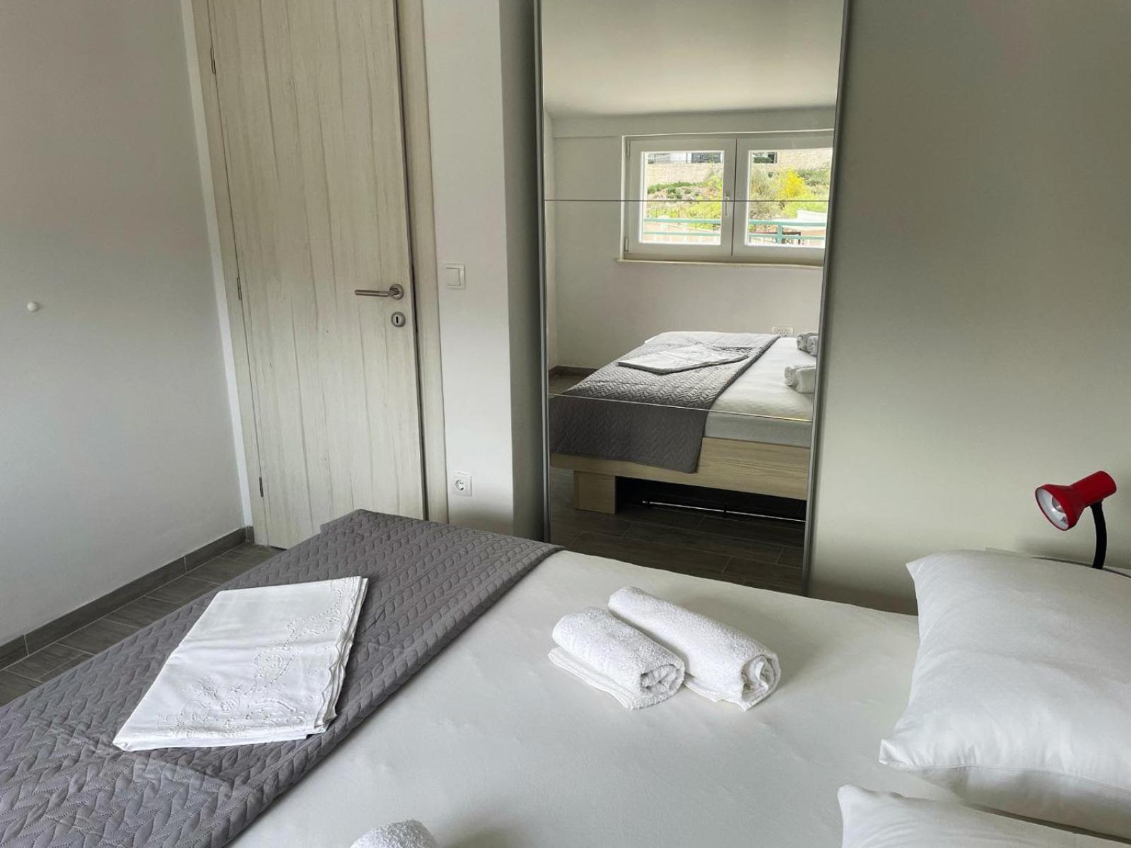 Apartments Kostelic Муртер Екстер'єр фото