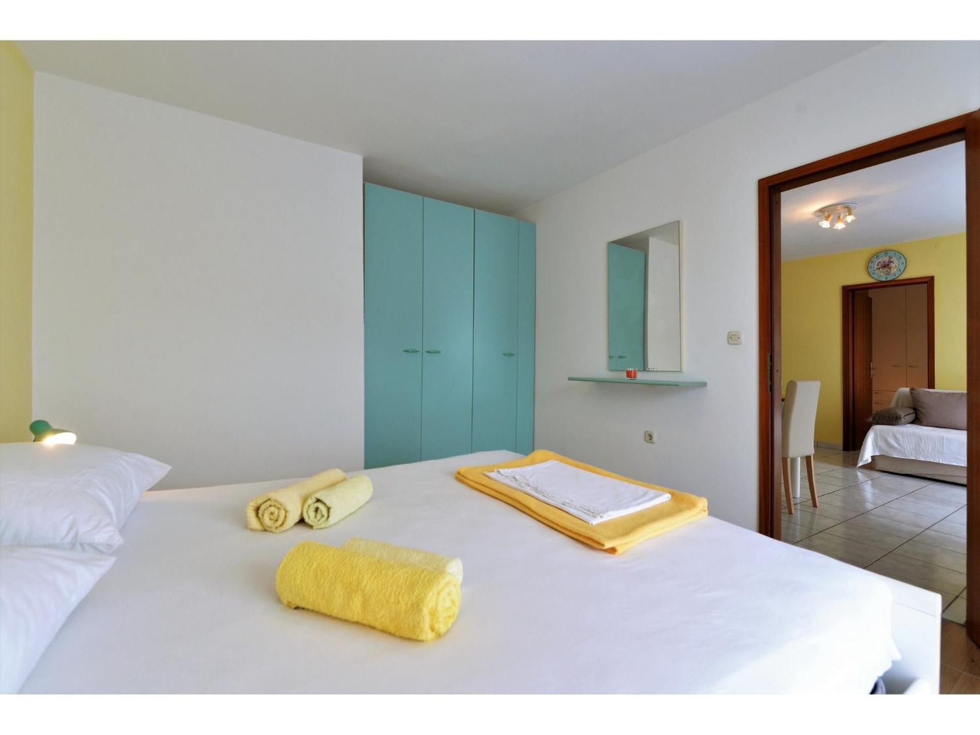 Apartments Kostelic Муртер Екстер'єр фото