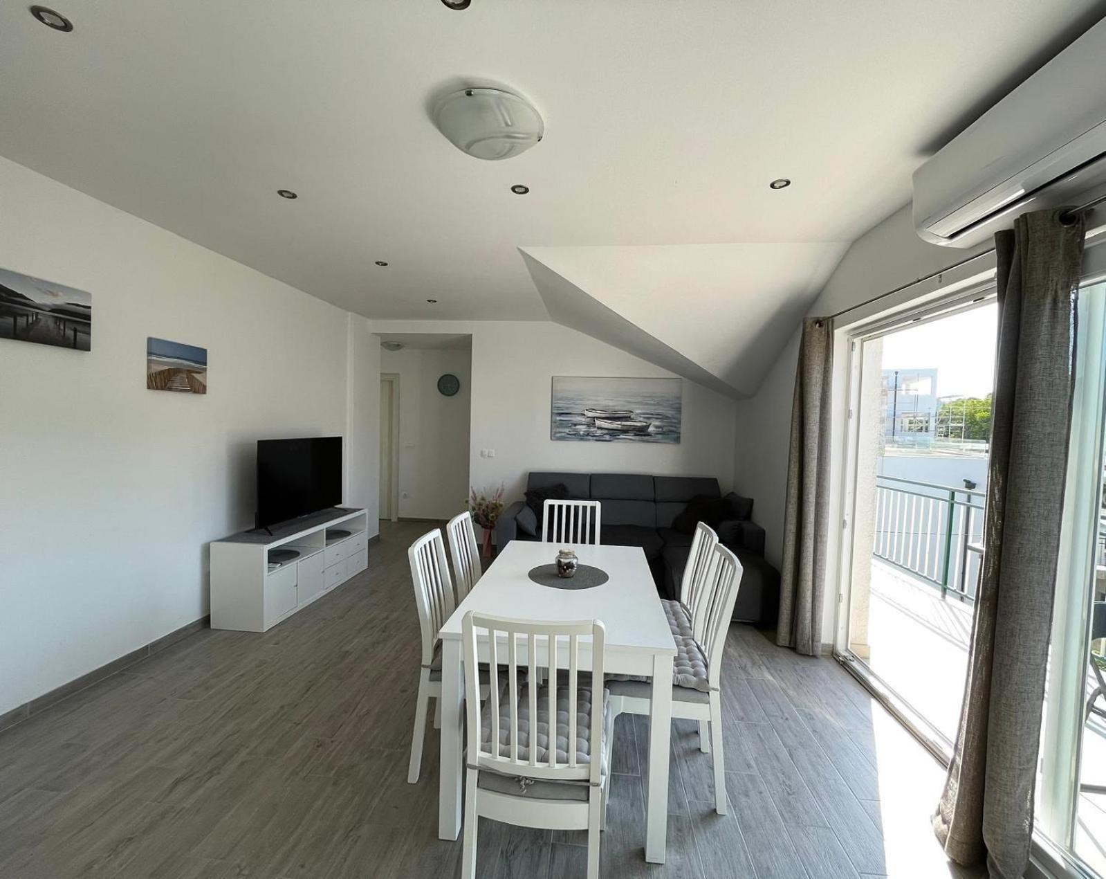 Apartments Kostelic Муртер Екстер'єр фото