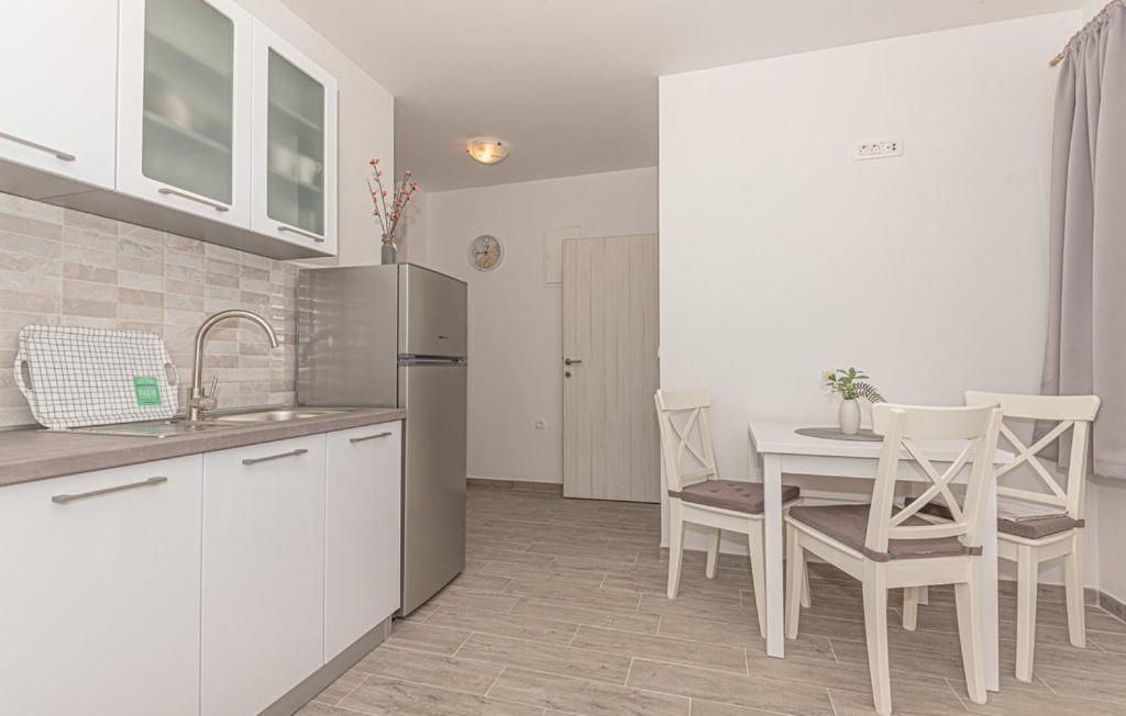 Apartments Kostelic Муртер Номер фото